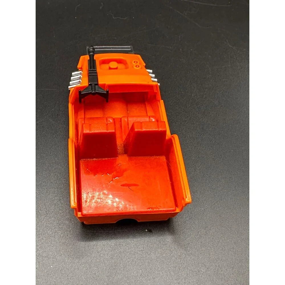 Vtg 1985 1980’s M.A.S.K. Orange Gator Hydroplane boat with gun‎ accessory Kenner